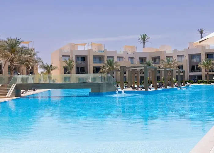 Cozy 1 Bedroom Ground Floor With Pool Appartement *